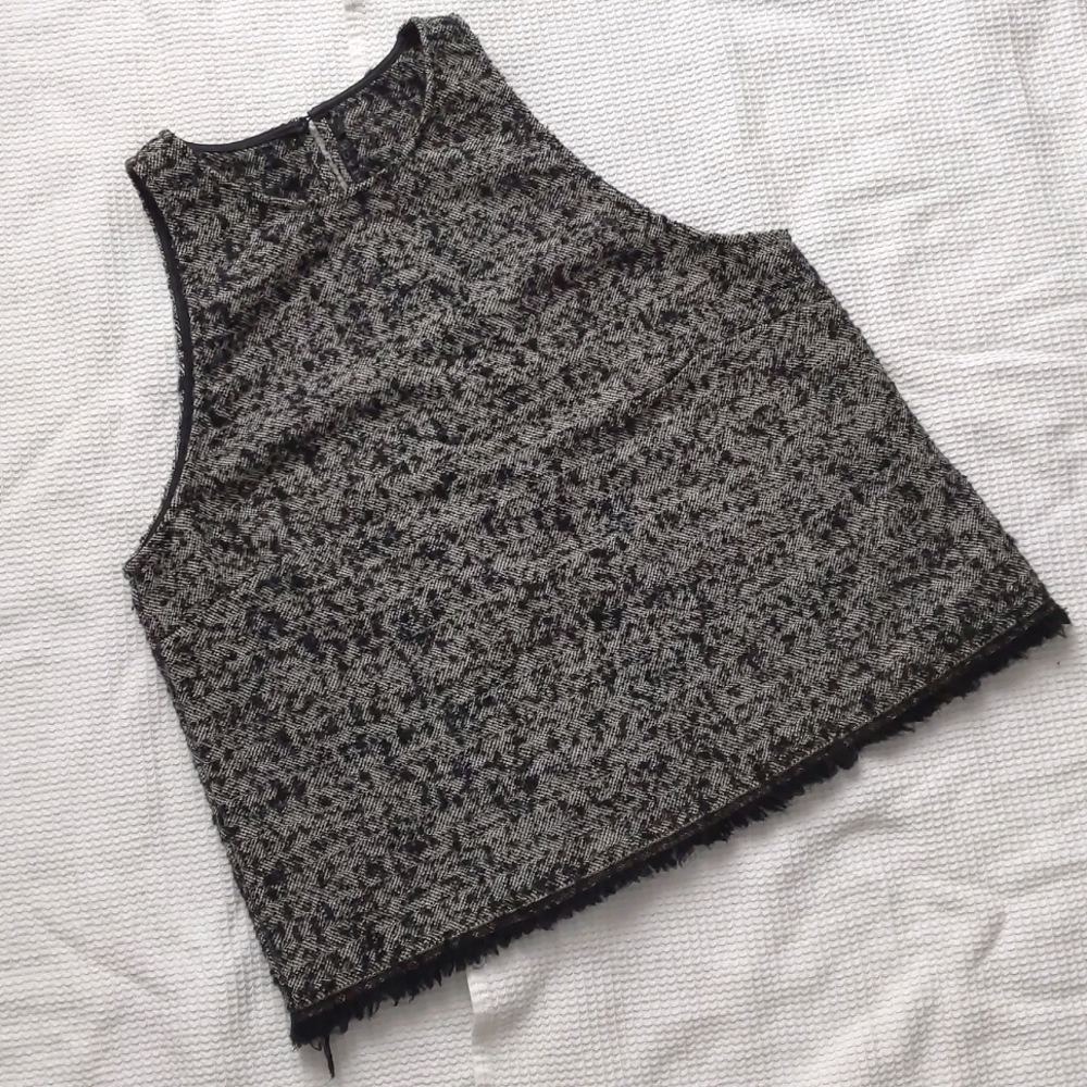 NWOT! Wool Blend Tweed Black/Grey Sylvian Heach Shell Top, Size L